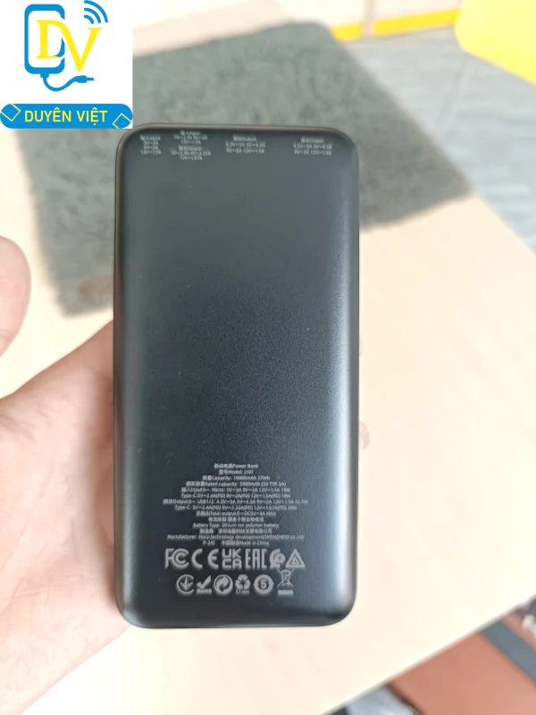 mặt trước sản phẩm sạc hoco